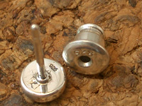 オーダーメイドシルバーアクセサリー製作:064. トライバル・スタッドピアス