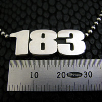 �I�[�_�[���C�h�V���o�[�A�N�Z�T���[����F 105.�@183�v���[�g�y���_���g 