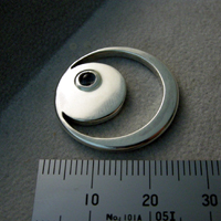 �I�[�_�[���C�h�V���o�[�A�N�Z�T���[����F 110.�@royal-blue-moon-stone pendant 